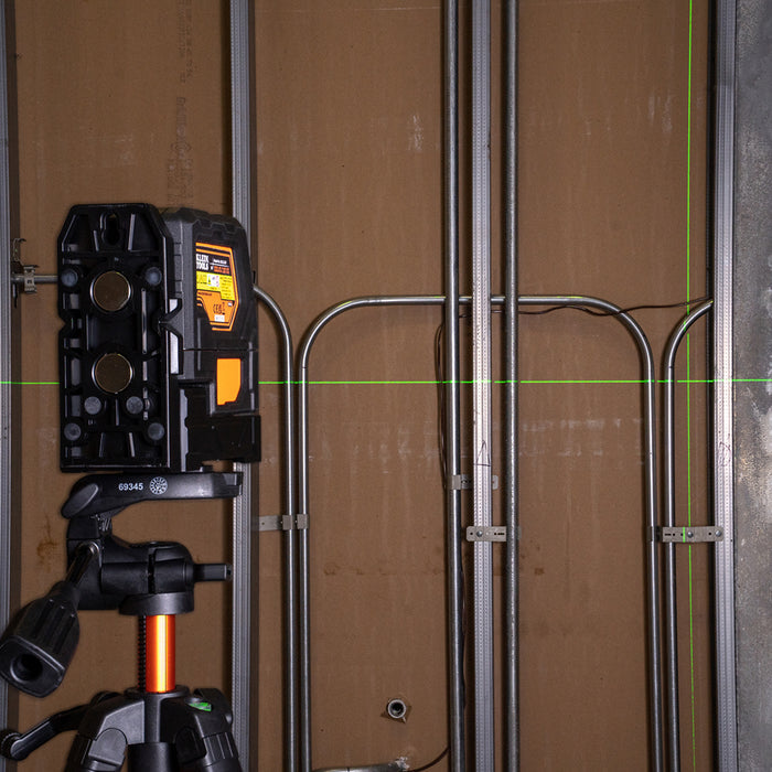 93LCLGR | Klein Tools Rechargeable Green Cross-Line Laser Level with Red Plumb, 165 ft