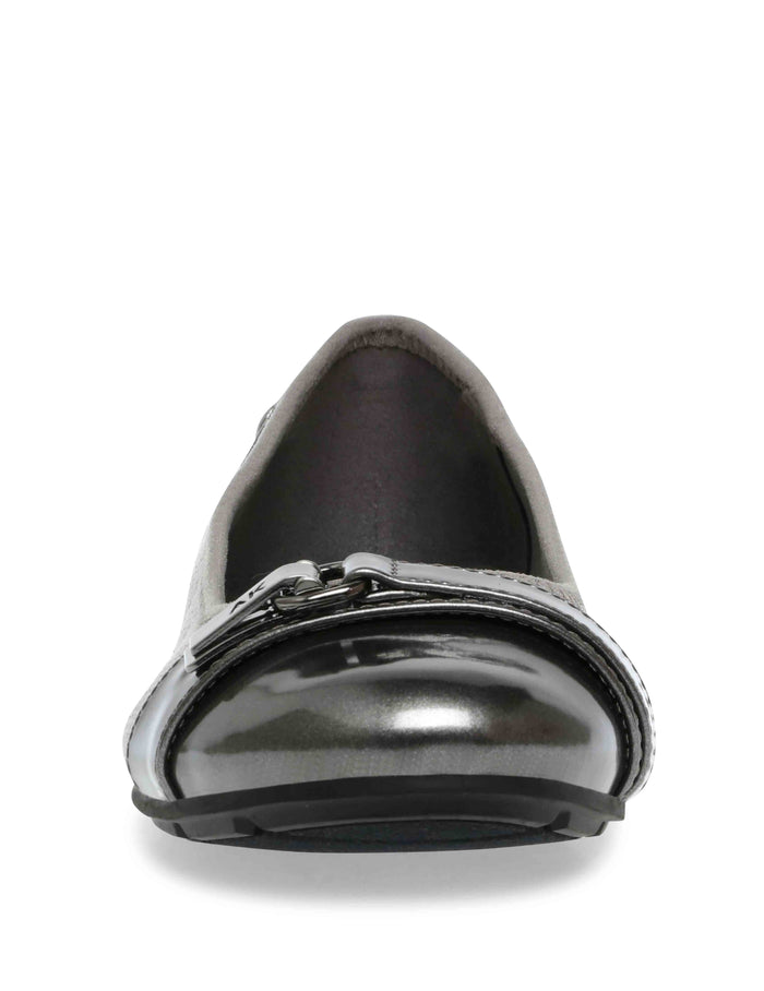 Anne Klein Able Flat-Wide