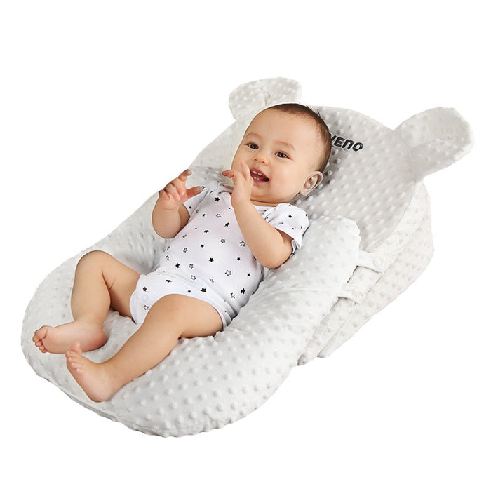 All-Season Anti-Spitting Baby Feeding Slope Pillow