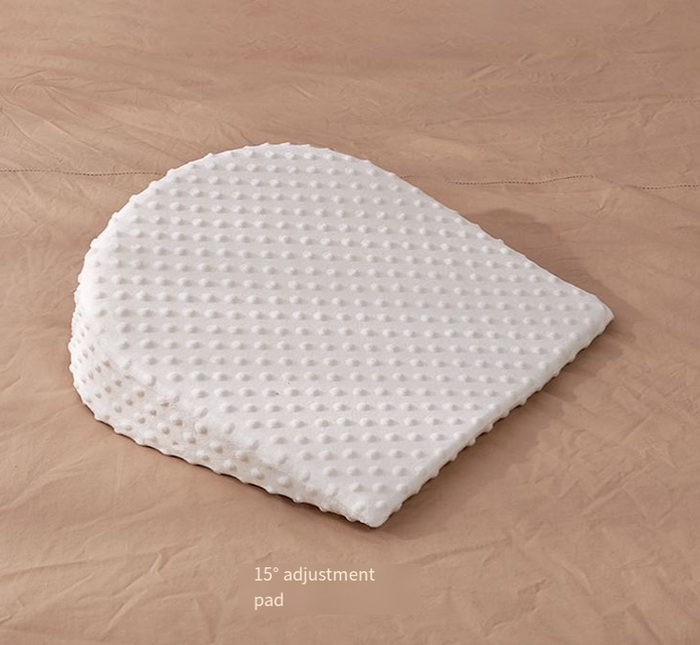 All-Season Anti-Spitting Baby Feeding Slope Pillow