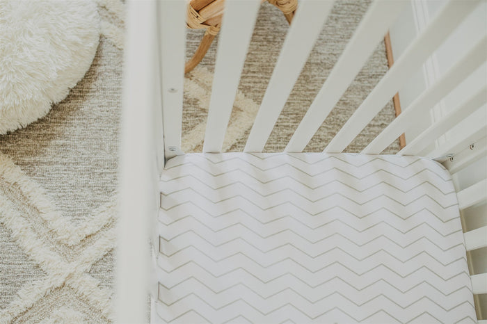 Nodnal Co Gray Zig Zag Mini Crib Fitted Sheet - Premium Baby Bedding & Essentials
