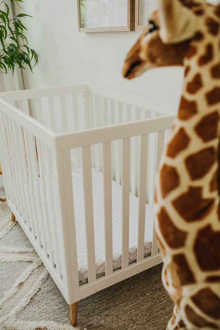 Nodnal Co Gray Zig Zag Mini Crib Fitted Sheet - Premium Baby Bedding & Essentials