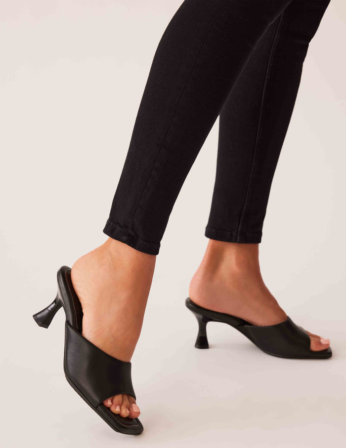 Anne Klein Jerilyn Heeled Mule