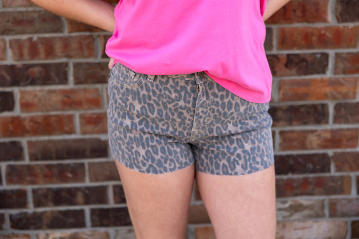 Kenzie 3" High Rise Shorts Cheetah