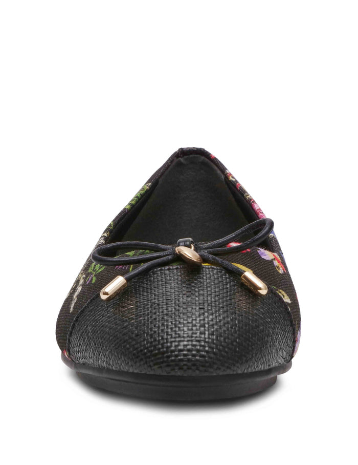 Anne Klein Luci Ballet Flat