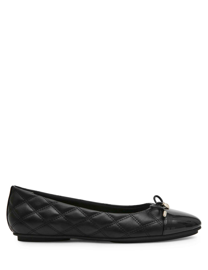 Anne Klein Luci Quilted Flat