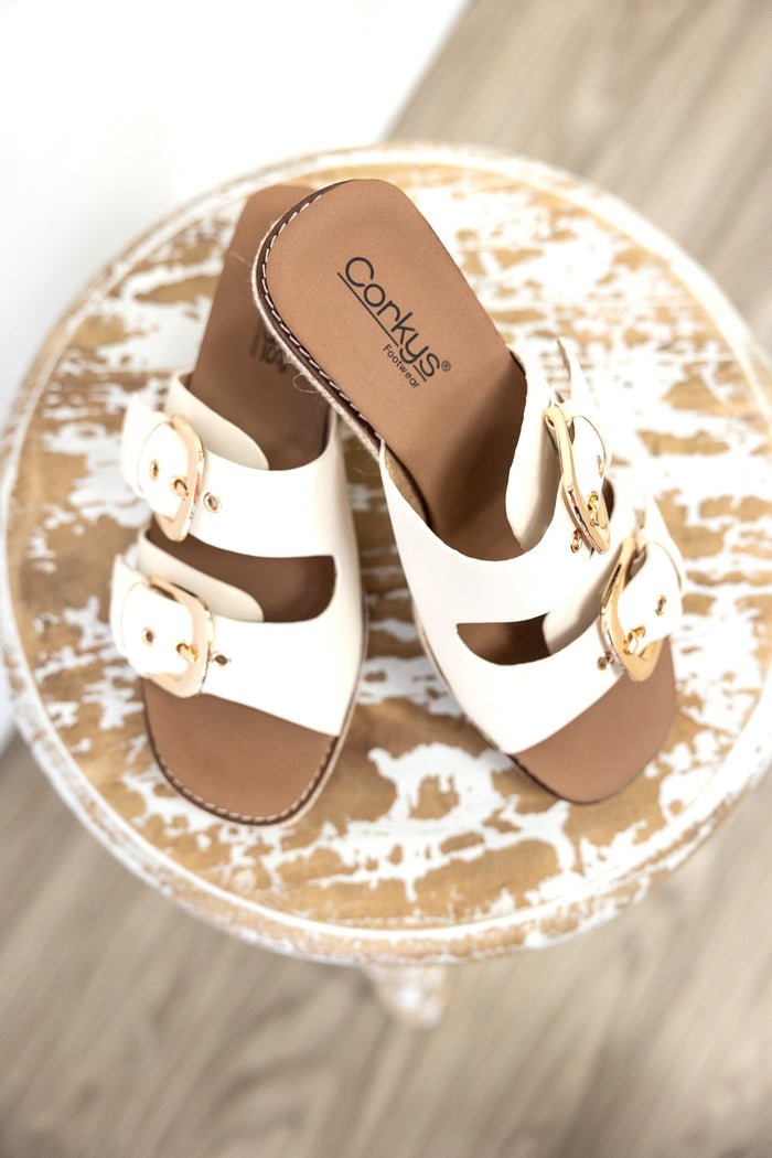 Manifest Ivory Wedge
