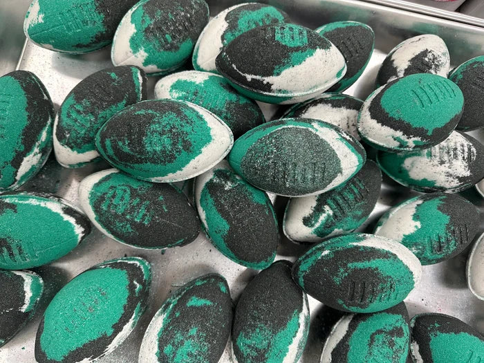 Soapmaid Footy Bath Bomb (Teal, Black & White) - Port Adelaide Power - 1 Pack - L'Organic