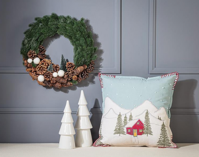 Tiered Tree - White LRG